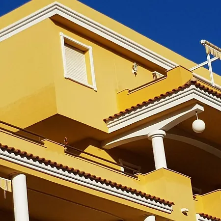 Cascadas De La Marina